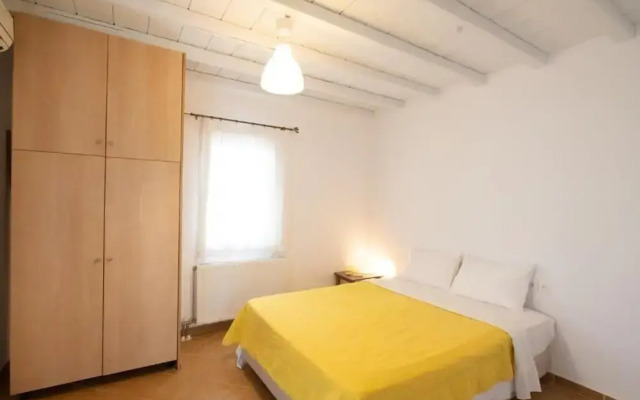 Dreamscape 3-Bedroom Mykonos Hideaway