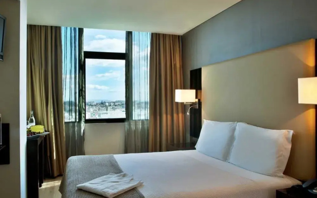 TURIM Alameda Hotel