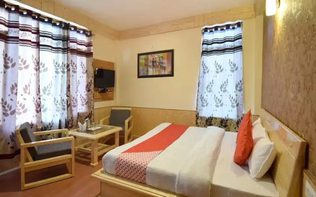 OYO 12275 Crown Hospitality