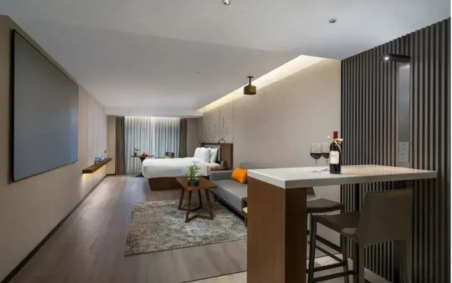 UrCove by HYATT Shenzhen Futian CBD
