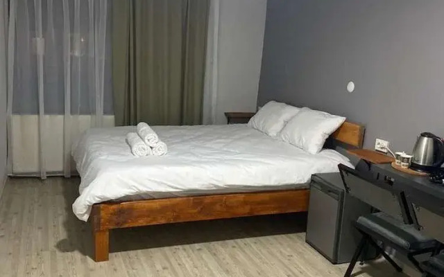 Convenient And Furnished Flat In Izmir Bayrakli