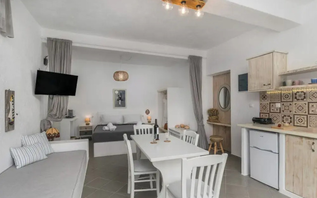 FANI DREAM SUITE 2&3 By Vilos Suites