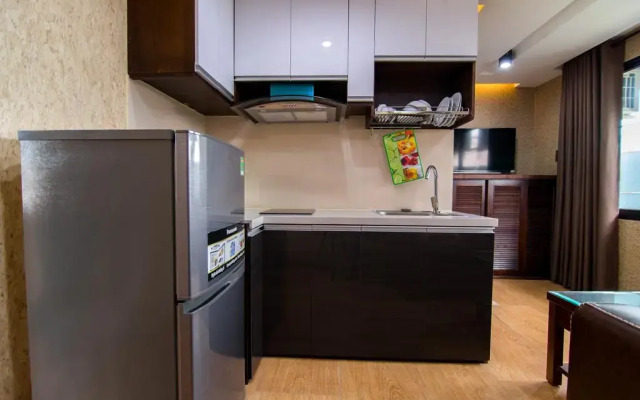 RedDoorz Plus @ Nguyen Trai Street