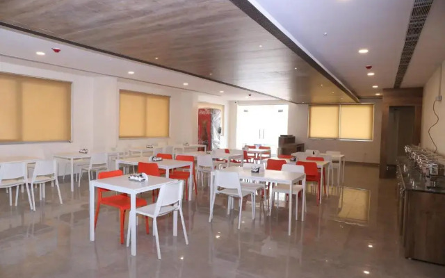 Hotel RN Grand - Vijayawada
