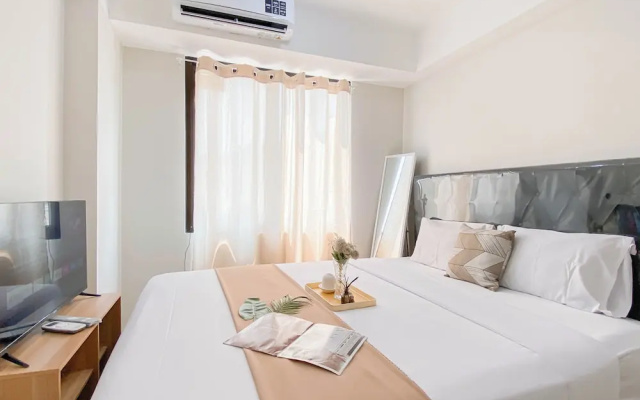 Simple Studio Room At Meikarta Apartment Near Aeon Delta Mas – Guest Rooms – Cikarang