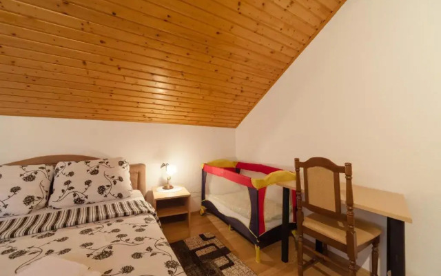 Apartment Luketić