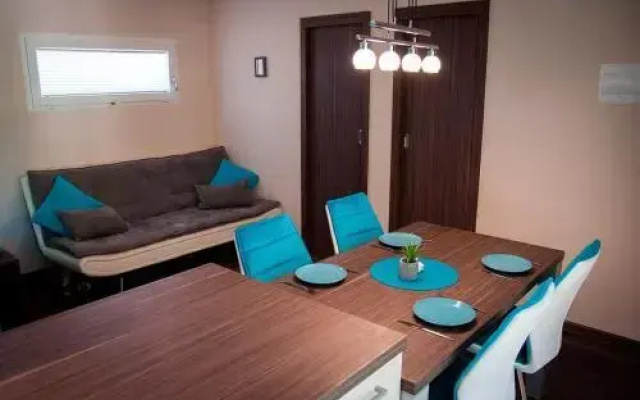 Mobile Home Sea Shell