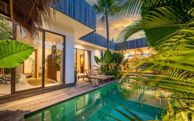 Rustic Interior Design, Private Villa, 3 BR, Umalas With Staff