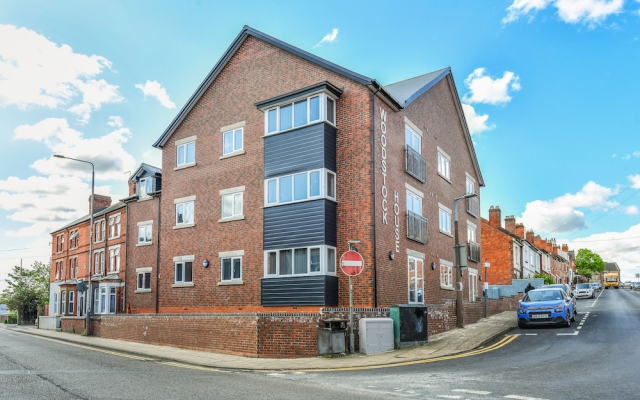 Woodstock House Apartments