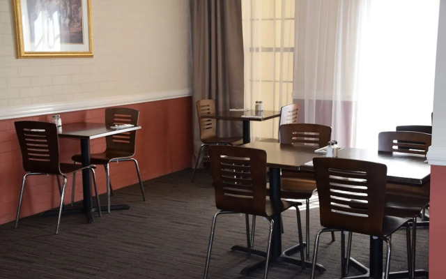 Best Western Coachman's Inn Motel