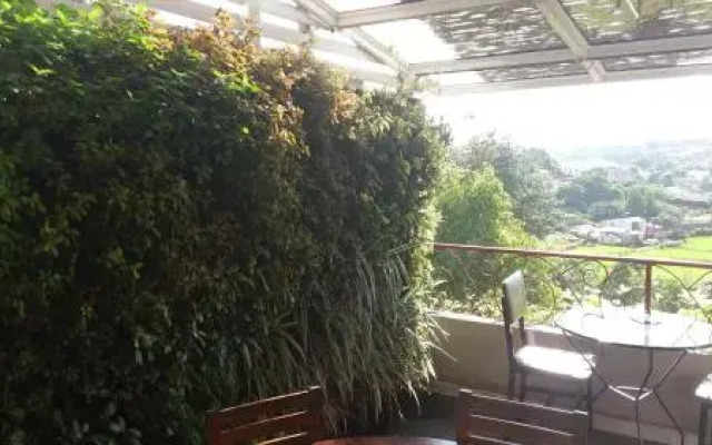 Savanna Cafe