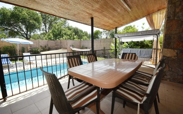 KAY8300 Villa Arican 3 Bedrooms