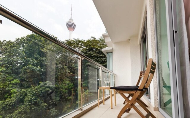 Cozy 2 BR Near KL Tower, Lush Greenery