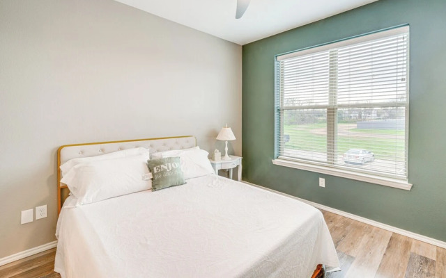 Close to Lakes & Museums: Bonham Vacation Rental