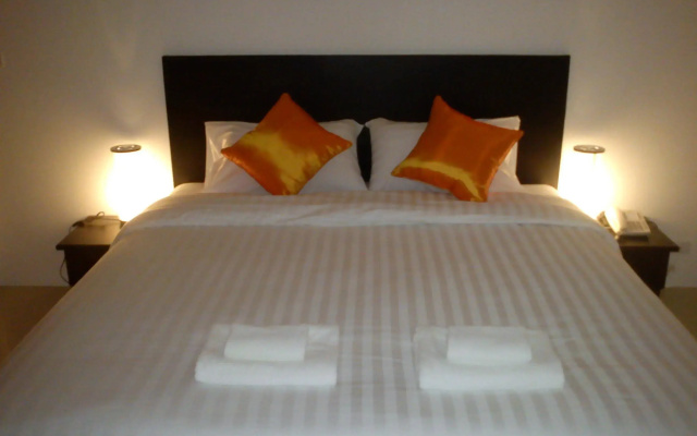 Chawlada Hotel