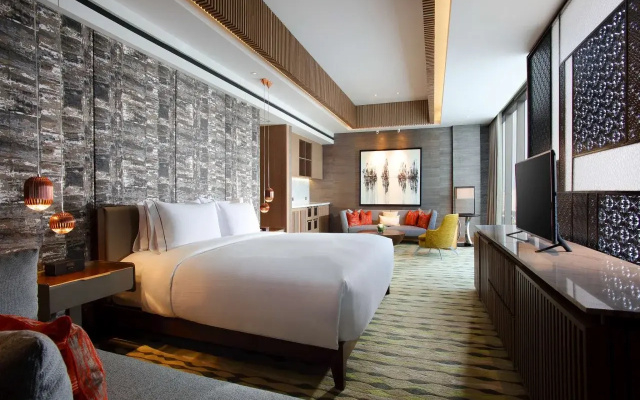 DoubleTree by Hilton Jakarta - Diponegoro