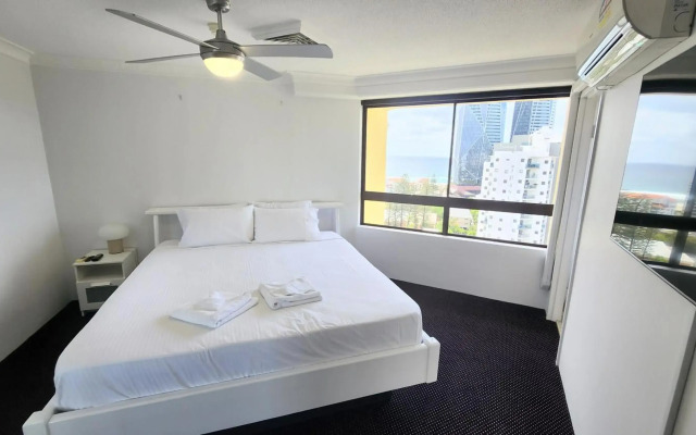 Surfers Hawaiian Apartments