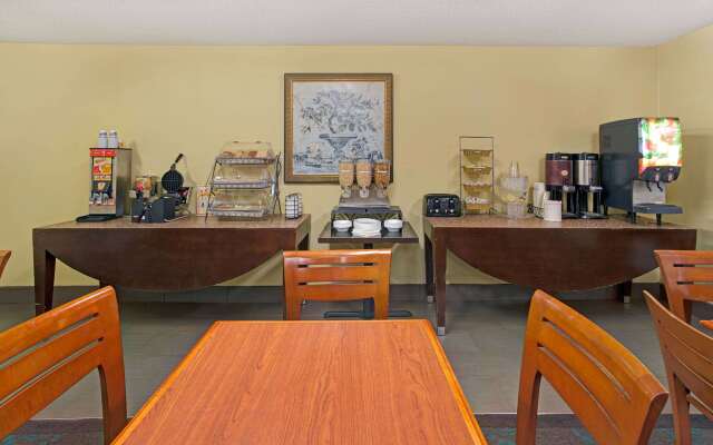 Microtel Inn by Wyndham Atlanta Airport