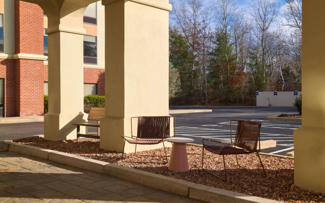 Hampton Inn & Suites Providence/Smithfield