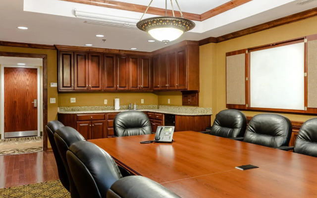 Hampton Inn Madison Huntsville Airport