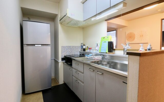 Sepia yamanote room403