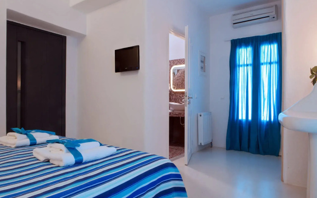 Tinos Aqua Palazzo