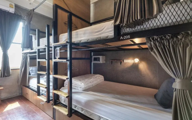 OYO 685 Am Bed Hostel