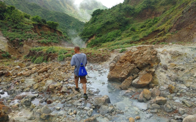 Cozy vacation retreat with free parking