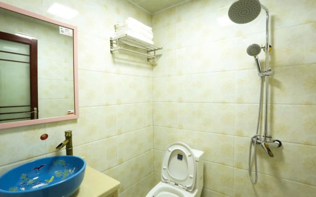 YunShangHuaKai Boutique Inn