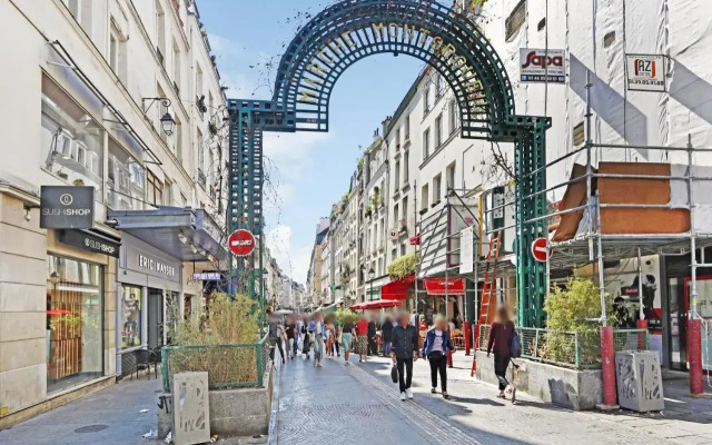 Pick A Flat's Apartment on rue Montorgueil