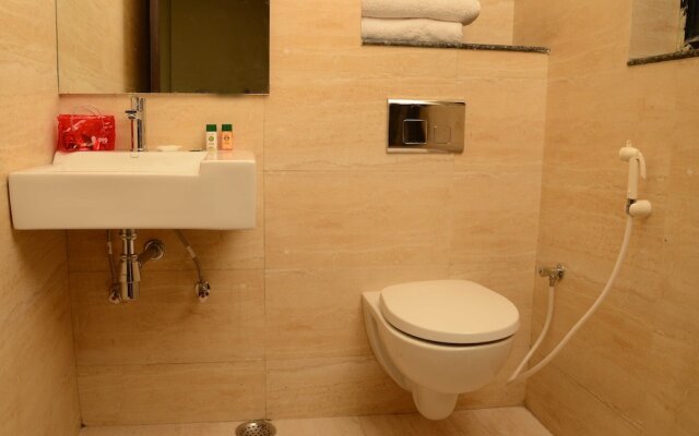 Collection O 4107 Hotel Aroma Inn