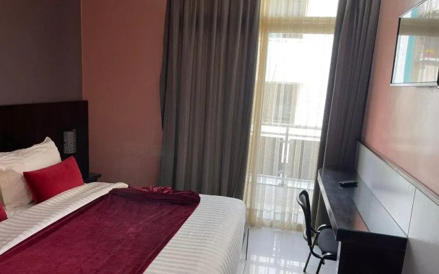 Hotel La Capitale