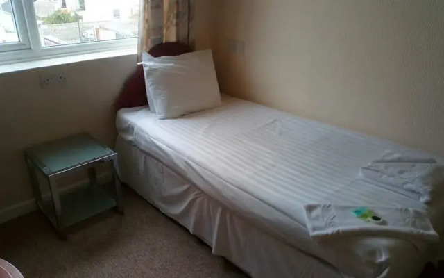 The Retreat Guest House on Plymouth Hoe