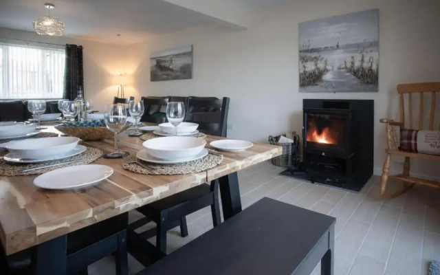 South Carvan View - 4 Bedroom Holiday Home - Tavernspite