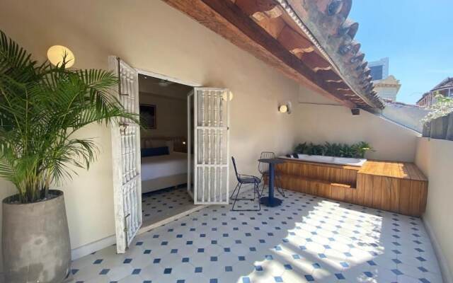 B Haus Hotel Boutique