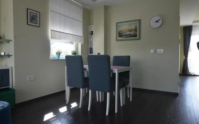Villa Mami