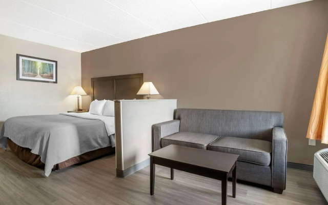 Quality Inn Simpsonville - Greenville