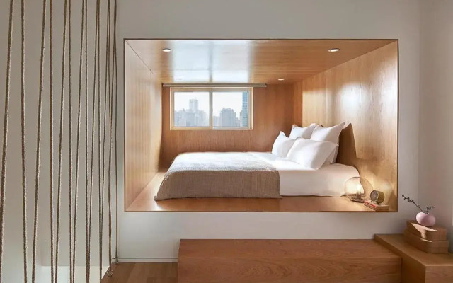 base SUHE Serviced Apartment