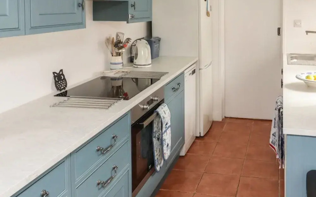 9 Harefield Cottages