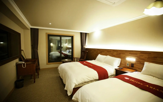Ariana Hotel