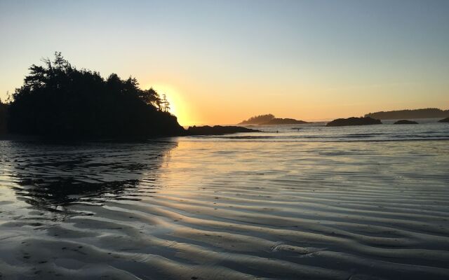Cobble Wood & Bird Sanctuary Guest Houses
