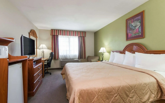 Knights Inn Gallup at 3208 W Hwy 66