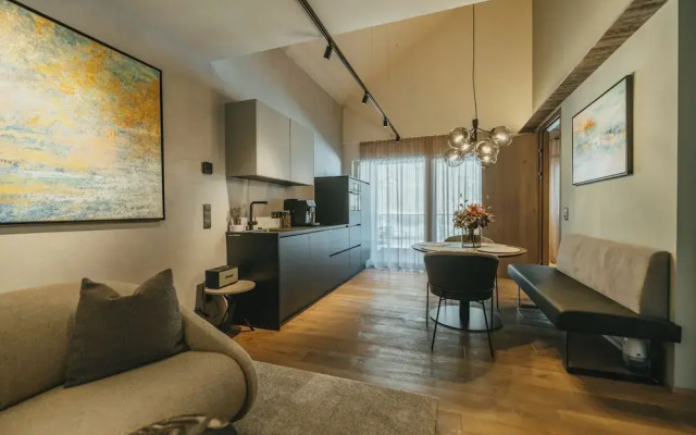 Black Eagle Luxury Appartements