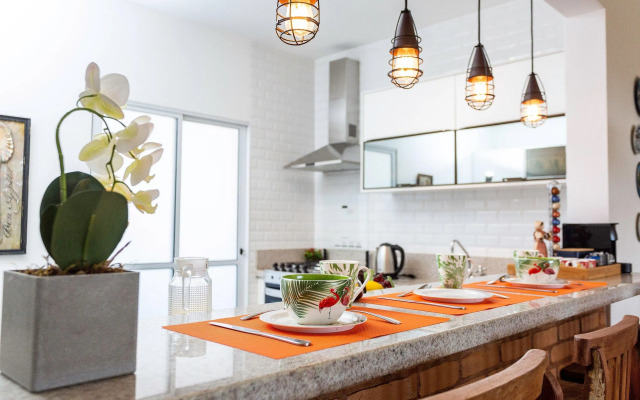 Incrível Vista com 4 Quartos e Lareira