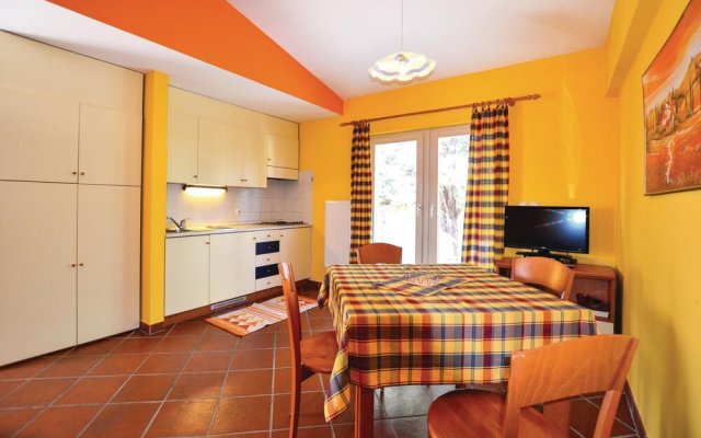 Awesome Home in Izola With Wifi and 1 Bedrooms
