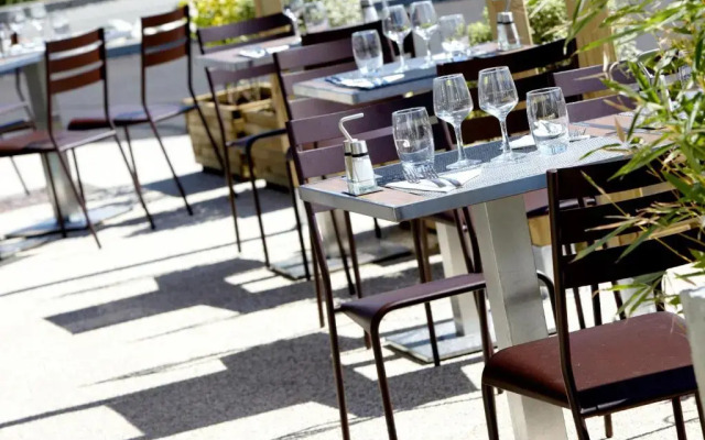 Sure Hotel by Best Western Valence Nord