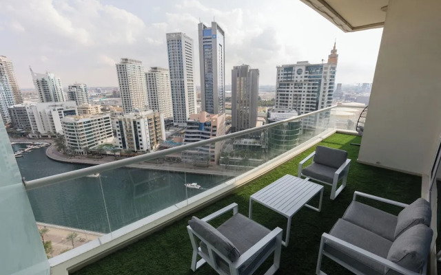 2 br in Dorra Bay - Marina View
