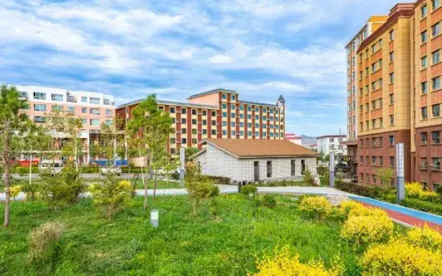 Rezen Fuyun Hotel