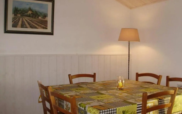 Gîte Vairé, 3 pièces, 4 personnes - FR-1-426-431