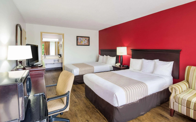 Econo Lodge Marion I-81